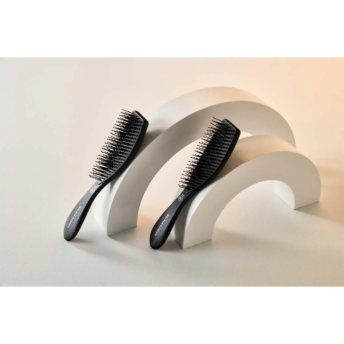 Brosse Essential Style Blend Black Poils Moyens - Image 7
