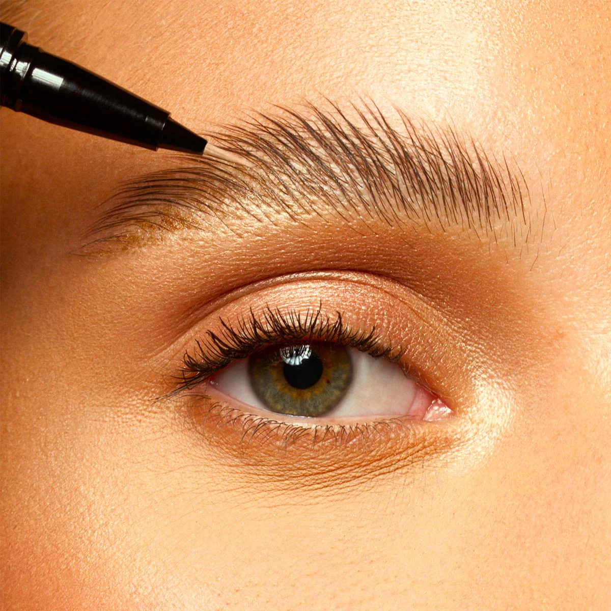 Feutre Sourcils Micro Précision GEISHA BROWS - Image 3